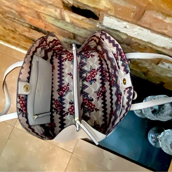 NANETTE LEPORE LARGE CRÈME BAG - Picture 8 of 11